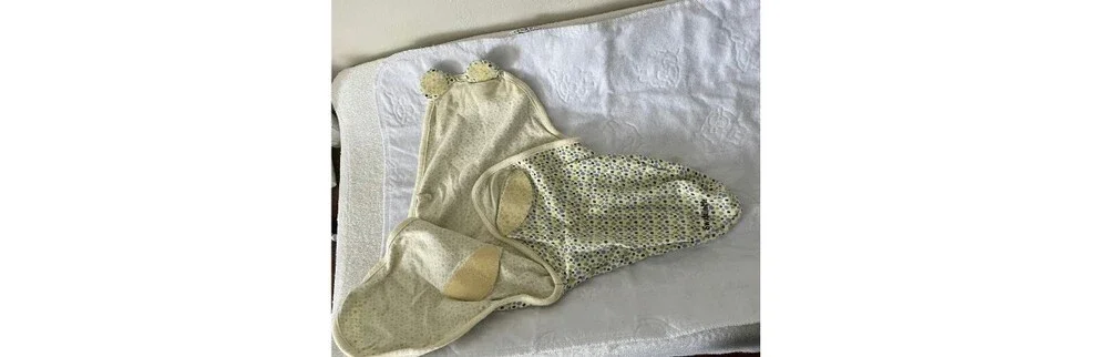 Lot of 4 size sm-med SwaddleMe Infant Sleep Swaddle Blankets for Safe Sleep